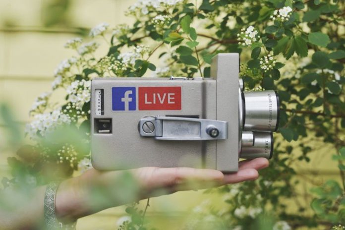 livestreaming-jakzaczaciwyjscprofesjonalnie Live streaming – jak zacząć i wyjść profesjonalnie