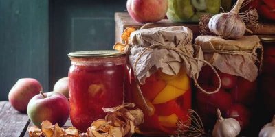 Jak wykorzystać jabłka w kuchni: Kompoty, soki, dżemy i ciasta z jabłkami. Pomysły na suszenie jabłek.