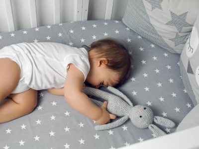 Jak odpowiednio przygotować malucha do nocnego odpoczynku Jak ubrać malucha na noc by mu było komfortowo Poradnik optymalnego ubioru niemowlaka do snu Sposoby na komfortowe przygotowanie dziecka do snu Strojenie maluszka do nocnego odpoczynku krok po kroku Wskazówki dotyczące ubierania niemowląt przed snem Jak odpowiednio ubrać niemowlę przed nocnym snem