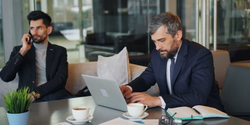 Przewodnik po strategiach innowacji w małych i średnich przedsiębiorstwach